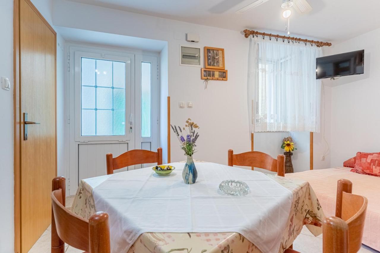 Kovacine Apartment Cres Εξωτερικό φωτογραφία